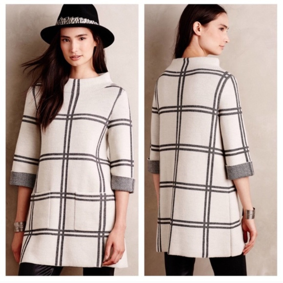 Anthropologie Sweaters - Anthropologie Moth Paned Tunic Sweater